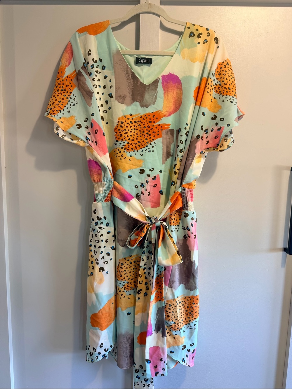 Abstract Print Tie-Waist Mini Dress in Mint